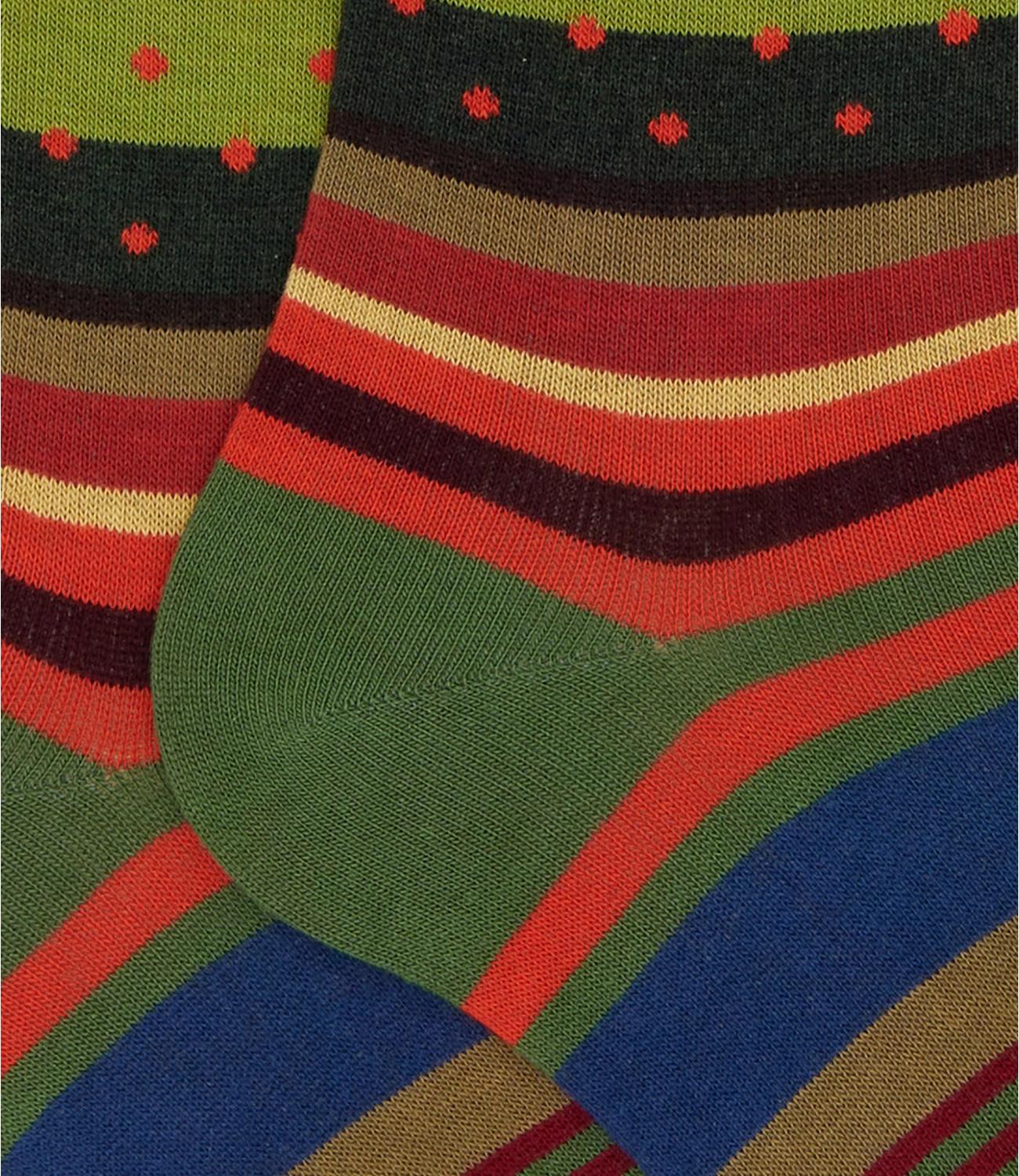 Calzini multicolore a righe e pois