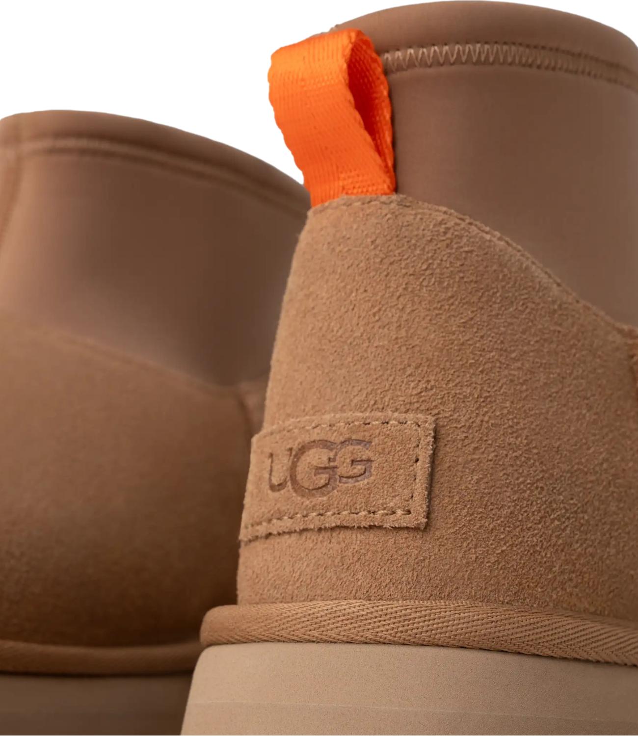 UGG Classic Mini Dipper beige