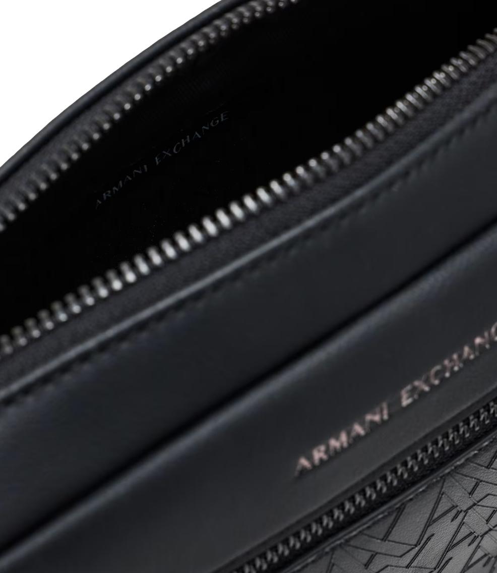 Beauty case Armani Exchange XM003583AF26662 Uomo - Black