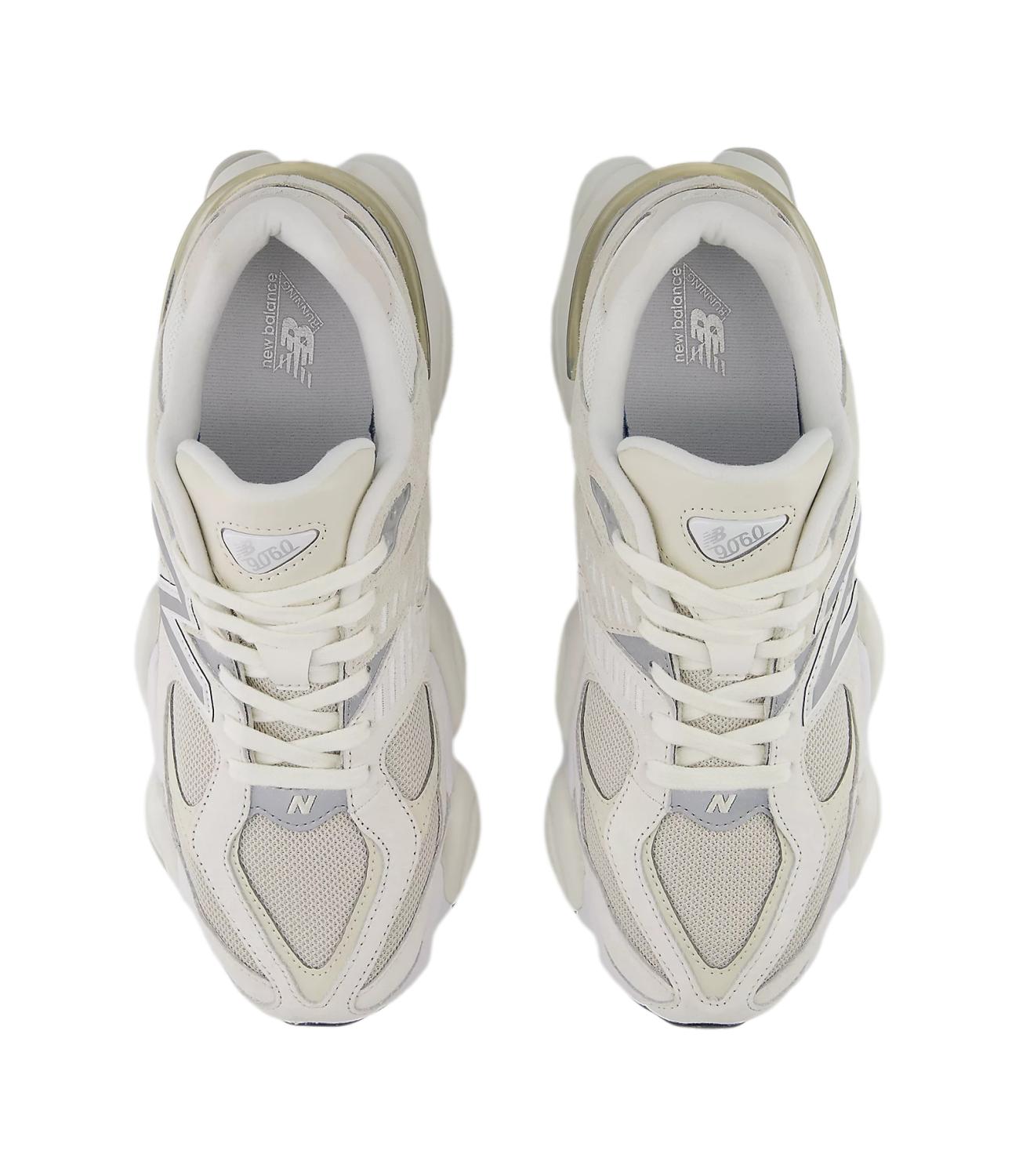 Sneakers White