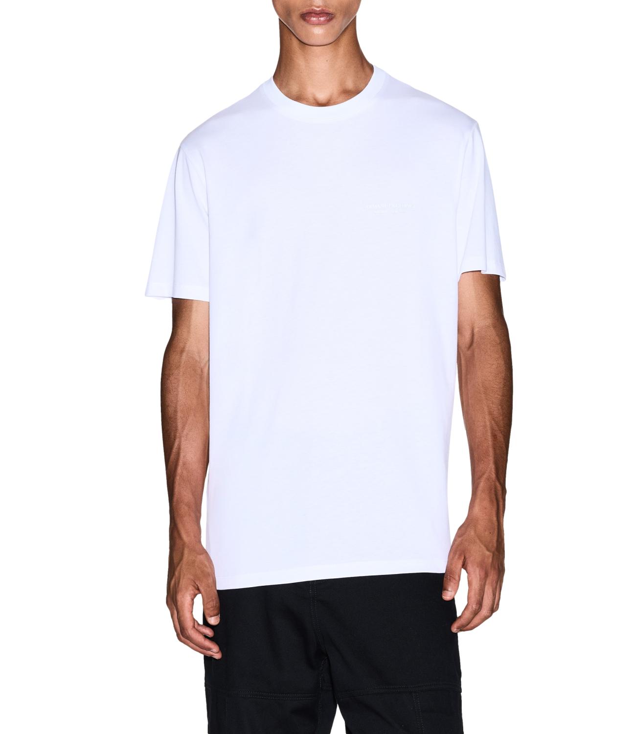 T-shirt AX bianca con logo in rilievo sul petto